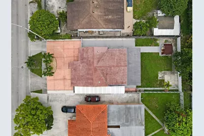 142 W 35th St, Hialeah, FL 33012 - Photo 41