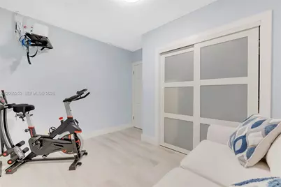 142 W 35th St, Hialeah, FL 33012 - Photo 23