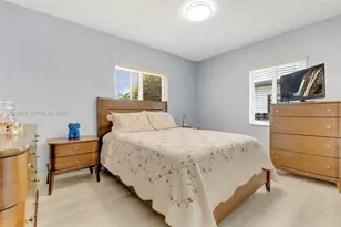 142 W 35th St, Hialeah, FL 33012 - Photo 13