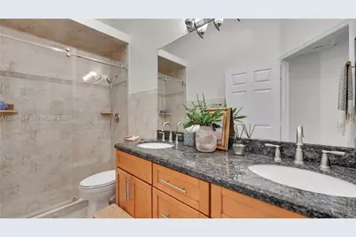 10602 NW 49th Pl, Coral Springs, FL 33076 - Photo 29