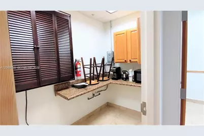 925 NE 30th Ter #300, Homestead, FL 33033 - Photo 15