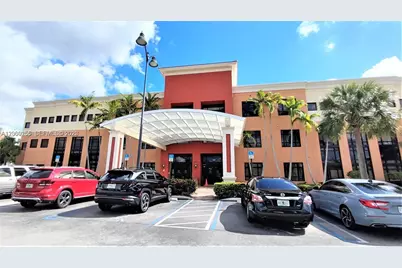 925 NE 30th Ter #300, Homestead, FL 33033 - Photo 1