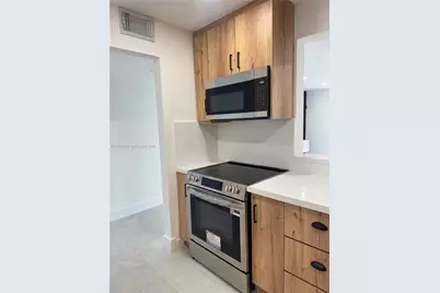 8635 NW 8th St #413, Miami, FL 33126 - Photo 11
