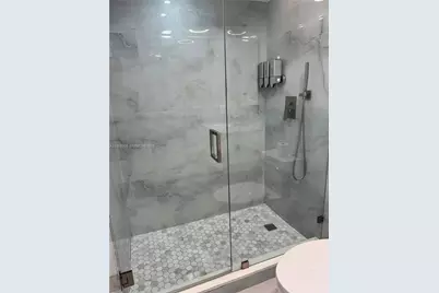 8635 NW 8th St #413, Miami, FL 33126 - Photo 15