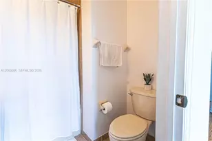 11103 NW 83rd St, Doral, FL 33178 - Photo 27