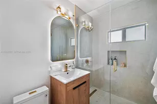 12325 NE 11th Pl, North Miami, FL 33161 - Photo 15
