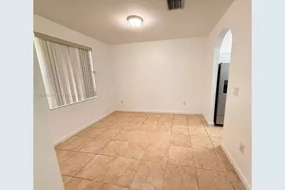 230 SE 29th Ave #12, Homestead, FL 33033 - Photo 3