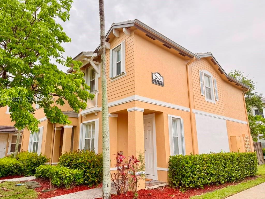 230 SE 29th Ave #12 - 230 SE 29th Ave #12, Homestead, FL 33033 Luxury Property | Jose Angel Pina