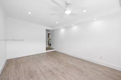406 Lawn Acres Ct, Hollywood, FL 33023 - Photo 17