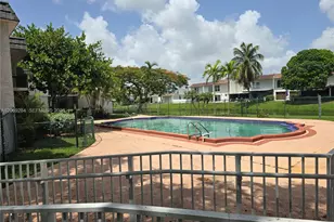 10375 N Kendall Dr, Miami, FL 33176 - Photo 51