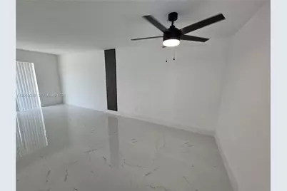10375 N Kendall Dr #J7, Miami, FL 33176 - Photo 13