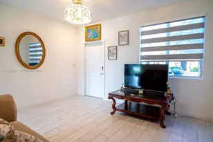 1026 SE 23rd Ave, Homestead, FL 33035 - Photo 9