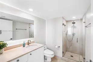 16500 Collins Ave, Sunny Isles Beach, FL 33160 - Photo 47