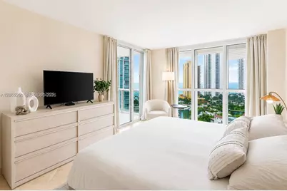 16500 Collins Ave #1752, Sunny Isles Beach, FL 33160 - Photo 3