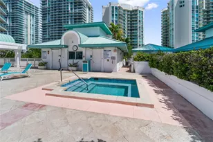 16500 Collins Ave, Sunny Isles Beach, FL 33160 - Photo 53