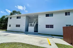 800 SW 10th Ave, Hallandale Beach, FL 33009 - Photo 3
