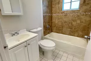 800 SW 10th Ave, Hallandale Beach, FL 33009 - Photo 7