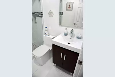 10157 NW 129th Ter #0, Hialeah Gardens, FL 33018 - Photo 15