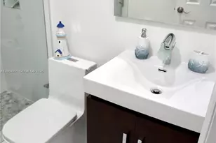 10157 NW 129th Terrace, Hialeah Gardens, FL 33018 - Photo 15