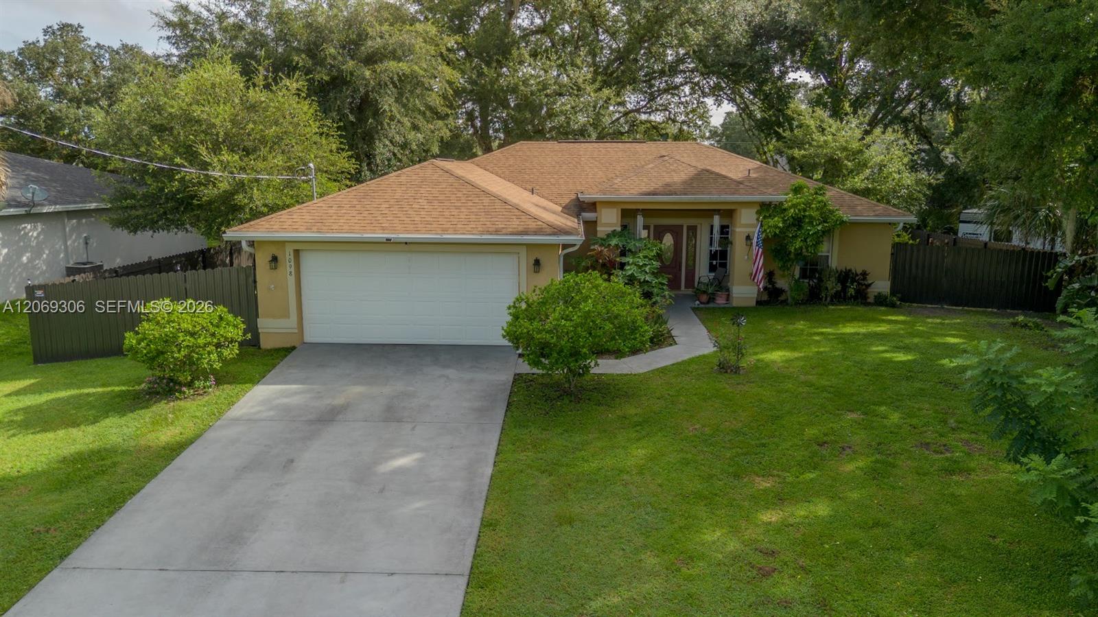 1098 Mission Ln - 1098 Mission Ln, Other City - In The State Of Florida, FL 33935 Luxury Property | Jose Angel Pina