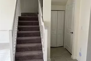 11447 W 34th Ct, Hialeah, FL 33018 - Photo 19