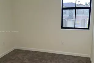11447 W 34th Ct, Hialeah, FL 33018 - Photo 25
