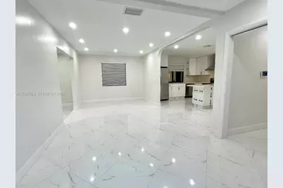 4910 Jefferson St, Hollywood, FL 33021 - Photo 9