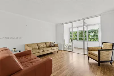 2998 NW 48th Ter #432, Lauderdale Lakes, FL 33313 - Photo 7