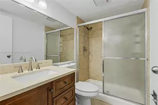 2998 NW 48th Terrace, Lauderdale Lakes, FL 33313 - Photo 19