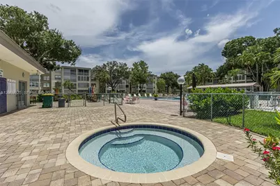 2998 NW 48th Ter #432, Lauderdale Lakes, FL 33313 - Photo 21