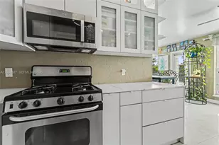 350 S Shore Dr, Miami Beach, FL 33141 - Photo 5