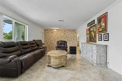 8460 SW 201st St, Cutler Bay, FL 33189 - Photo 9