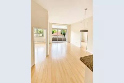 19501 W Country Club Dr #210, Aventura, FL 33180 - Photo 5