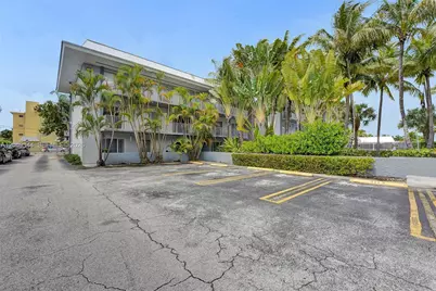 7401 SW 82nd St #302S, Miami, FL 33143 - Photo 17