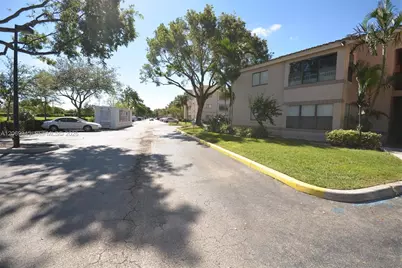 2796 S University Dr #2102, Davie, FL 33328 - Photo 21