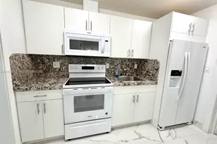 931 SW 82nd Ave, Miami, FL 33144 - Photo 3