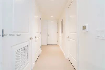 1600 NE 1st Ave #1204, Miami, FL 33132 - Photo 15