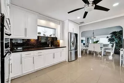 1750 71st St, Miami Beach, FL 33141 - Photo 25