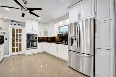 1750 71st St, Miami Beach, FL 33141 - Photo 23