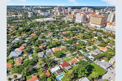 3605 SW 18th Ter, Miami, FL 33145 - Photo 13