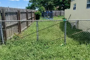3009 NW 204th Terrace, Miami Gardens, FL 33056 - Photo 5