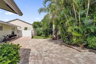 5451 Chicory Ln, Lake Worth, FL 33463 - Photo 25
