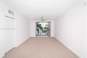 17100 N Bay Rd, Sunny Isles Beach, FL 33160 - Photo 5