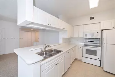 17100 N Bay Rd #1407, Sunny Isles Beach, FL 33160 - Photo 21