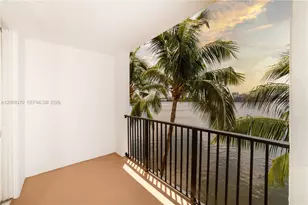 17100 N Bay Rd, Sunny Isles Beach, FL 33160 - Photo 31