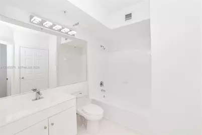 17100 N Bay Rd #1407, Sunny Isles Beach, FL 33160 - Photo 17