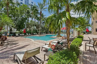 17100 N Bay Rd #1407, Sunny Isles Beach, FL 33160 - Photo 35