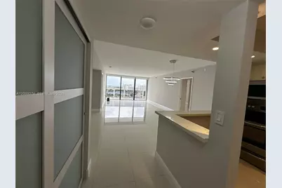 20515 E Country Club Dr #1749, Aventura, FL 33180 - Photo 3