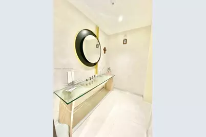 16901 Collins Ave #701, Sunny Isles Beach, FL 33160 - Photo 15
