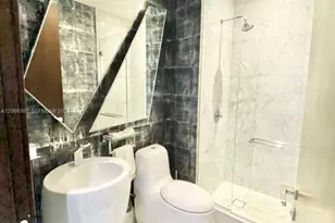 16901 Collins Ave, Sunny Isles Beach, FL 33160 - Photo 13